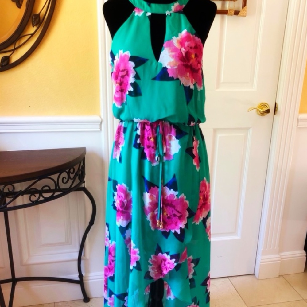 Floral Halter Maxi Dress